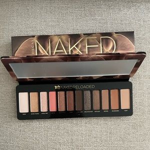Urban Decay Naked Reloaded Eyeshadow Palette